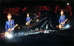 Auckland 2014 - the band on stage