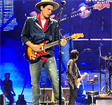 The Rolling Stones on stage with John Mayer at Anaheim, CA, May 15 2013 - 50 Years and counting tour