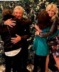 Ronnie, Sally, Rod and Penny enjoy some hugs!